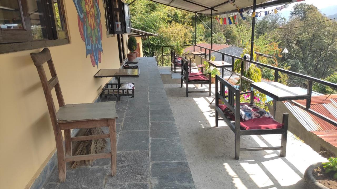 Peace Guesthouse Cottage Pokhara Zewnętrze zdjęcie