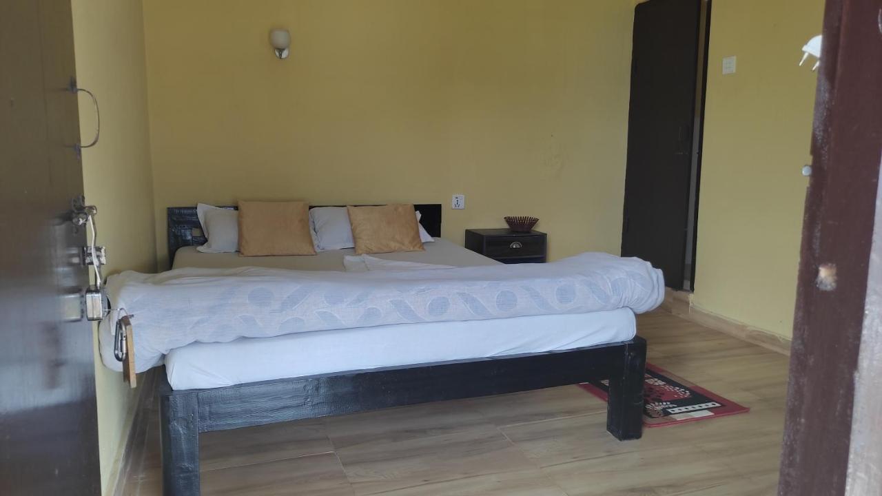 Peace Guesthouse Cottage Pokhara Zewnętrze zdjęcie