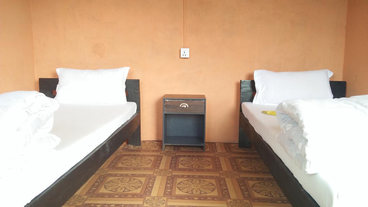 Peace Guesthouse Cottage Pokhara Zewnętrze zdjęcie