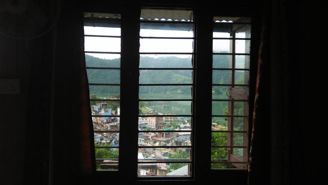 Peace Guesthouse Cottage Pokhara Zewnętrze zdjęcie