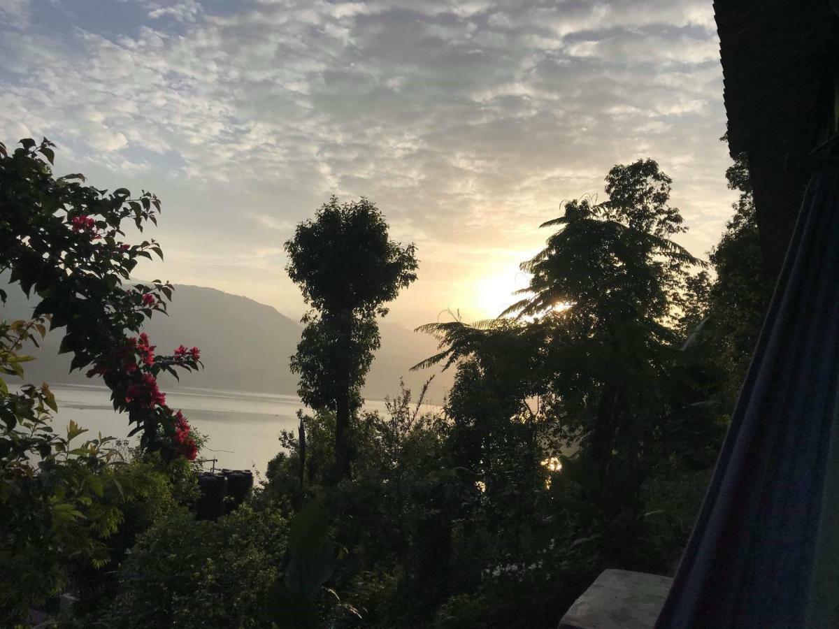 Peace Guesthouse Cottage Pokhara Zewnętrze zdjęcie